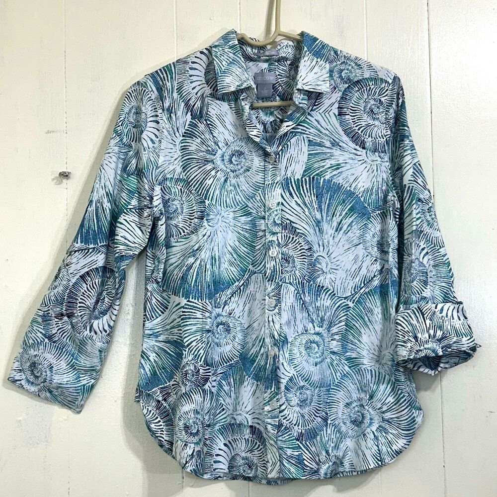 Chico's Women’s Shirt Size 4 No-Iron Chic Stretch Button-Up Shirt Size 0 Size 4.